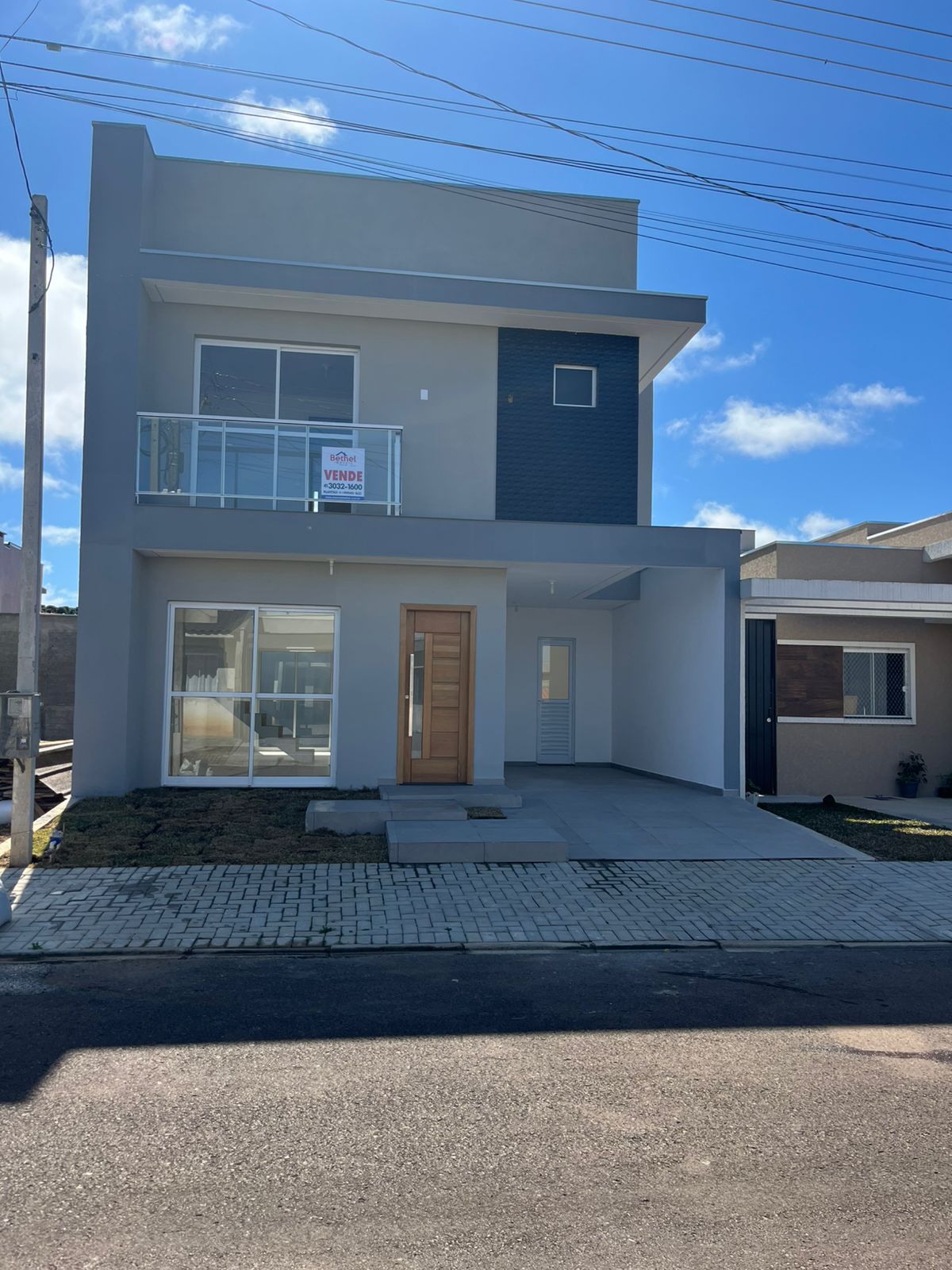 SOBRADO NOVO CONDOMINIO ITAQUI