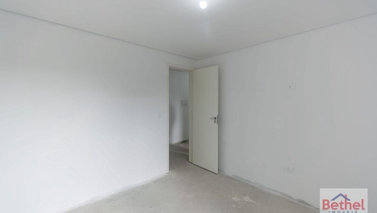 WhatsApp Image 2025-11-21 at 09.33.06 (4)