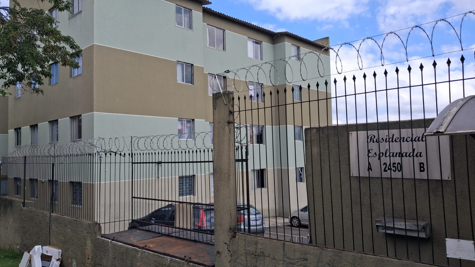 Apartamento Térreo Semi Mobiliado – Sítio Cercado 2 Quartos